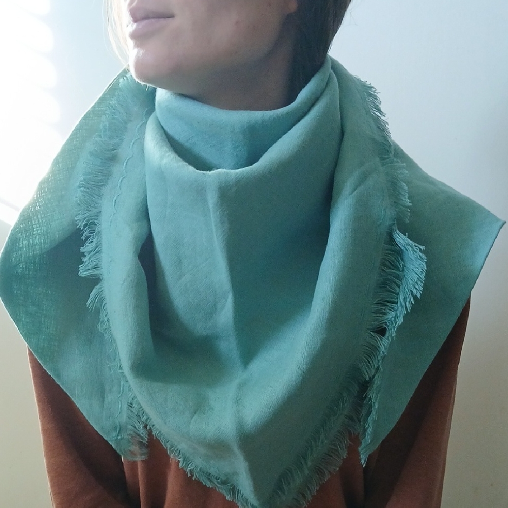 Chic Seafoam Green Women's Scarf